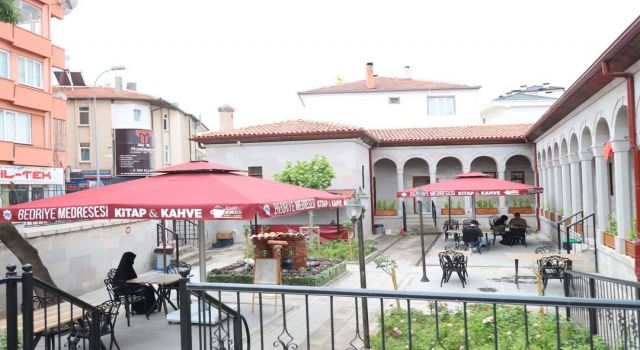 Bedriye Medresesi Sosyal Tesisleri Aksaray’da Yoğun İlgi Görüyor