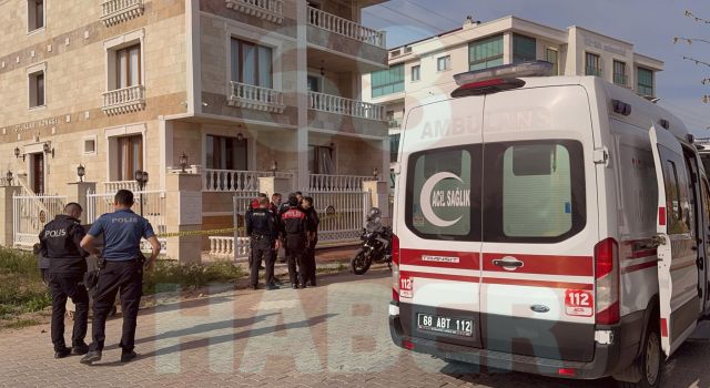 Eşini Öldüren Emekli Astsubay Hastanede Hayatını Kaybetti