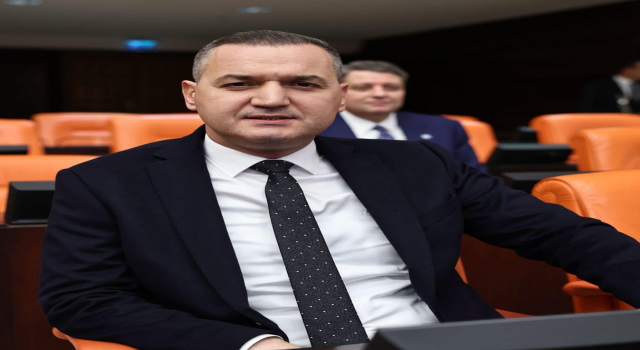 Mezarlık Rezaletine Tepki Gösteren Yaldır Adalet Siteminin İşleyişini Eleştirdi