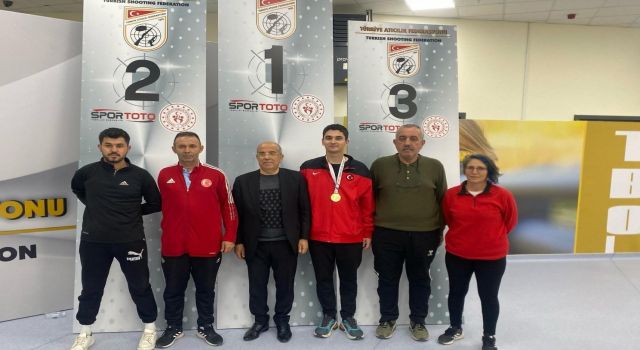 ASÜ’lü Sporcudan Para Atıcılıkta Çifte Madalya Başarısı