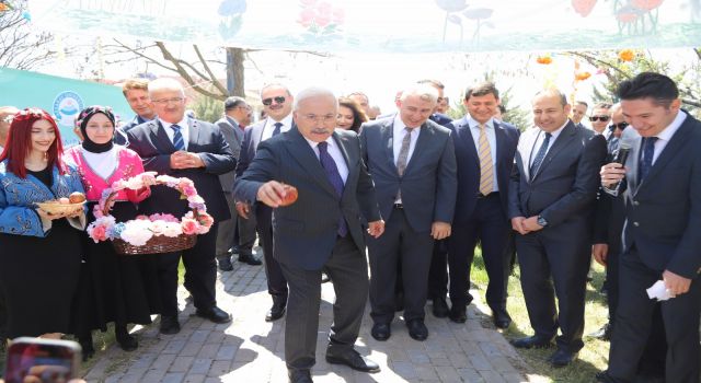 Hıdırellez ASÜ’de Büyük Bir Coşkuyla Kutlandı