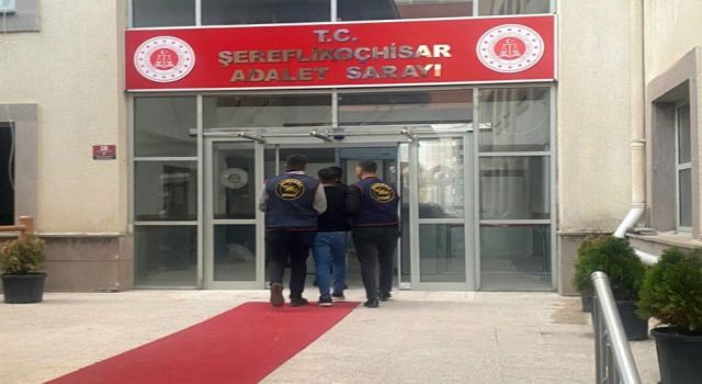 JASAT Hırsızlıktan Aranan 1 Kişiyi Yakaladı