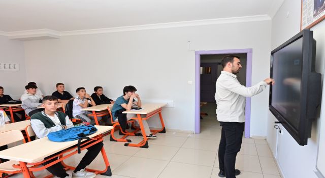 Konaklarında Sınavların Yaklaşması İle Yoğunluk Yaşanıyor