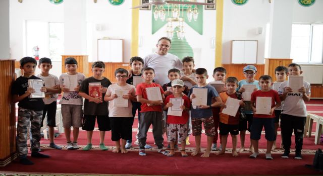Başkan Dinçer; “Şehri İnşa Ederken Nesli İhmal Etmiyoruz”