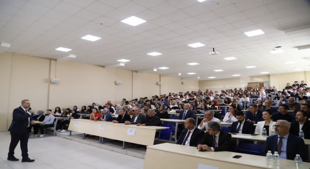 Aksaray Üniversitesi Tıp Fakültesi’nde İlk Ders Açılışı Yapıldı