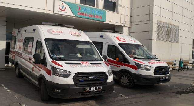 Ortaköy Yolunda Kaza 1 Ölü 4 Yaralı