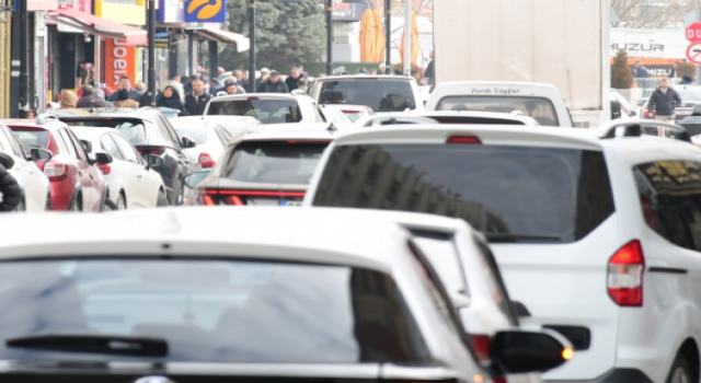 Trafikteki Sorun 1 Yılda Yüzde 9 Daha Arttı