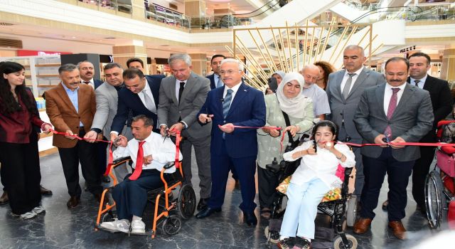 Vali Kumbuzoğlu Engelli Şifa Nur’un Talebini de Geri Çevirmedi