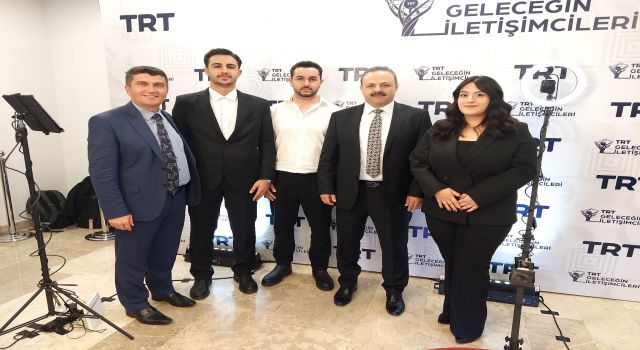 ASÜ İletişim Fakültesi öğrencileri TRT Geleceğin İletişimcileri Yarışması’nda Finale Kaldı