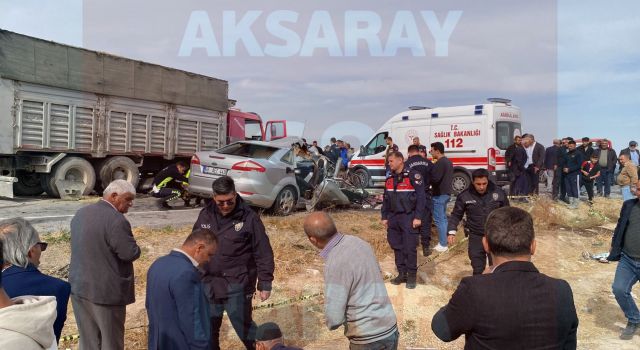 Eskil’de Katliam Gibi Kaza 3 Kardeş aynı Araçta Can Verdi