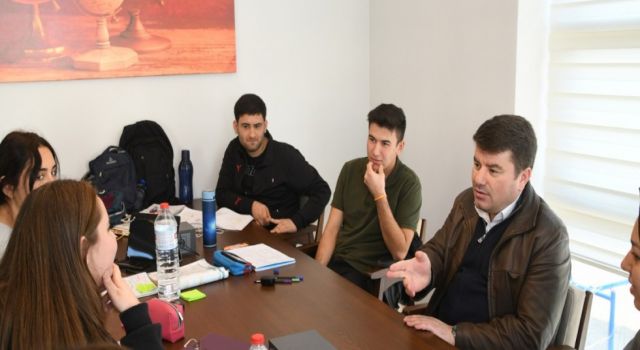 Kitap Konakları Dolup Taşıyor