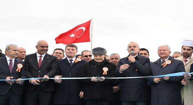 Uraloğlu “Demiryolu İhalesi Yapıldı Çalışmalar Başlıyor”