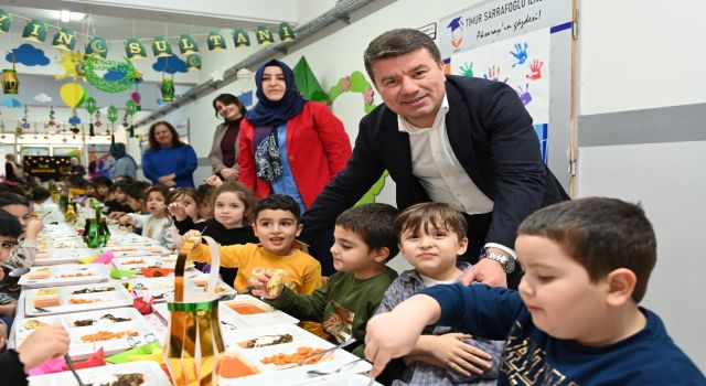 Aksaray Belediyesi’nden “İlk Oruç Hediyesi” Uygulaması Bu Yılda Devam Ediyor