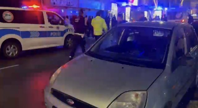 Eski Eşi İle Bayan Arkadaşını Öldürüp İntihar Etti