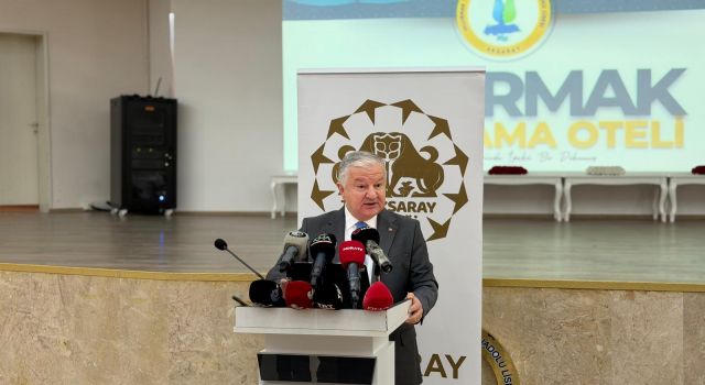 Vali Duru “Yapıcı Eleştiriye Açığız”