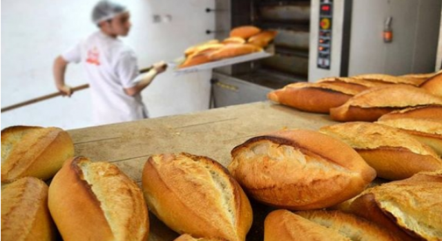 Vatandaşlar “Fırın Önlerinde Kuralsızlığa Göz Yumulmasın”