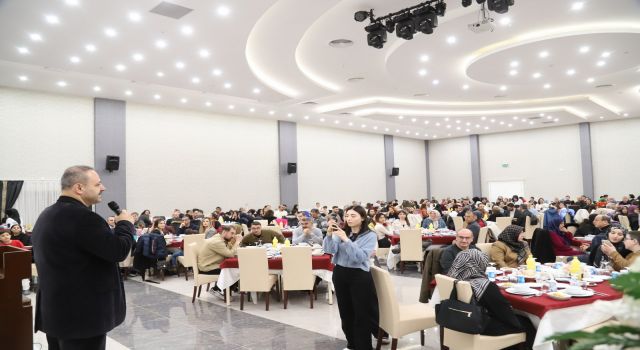 ASÜ’de Akademik Ve İdari Personel İftar Programında Bir Araya Geldi