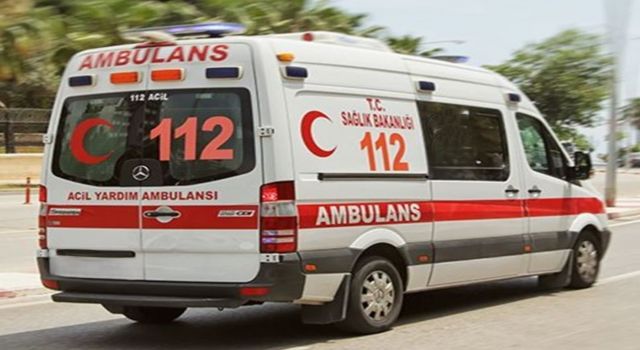 Demir Yüklü TIR Devrildi