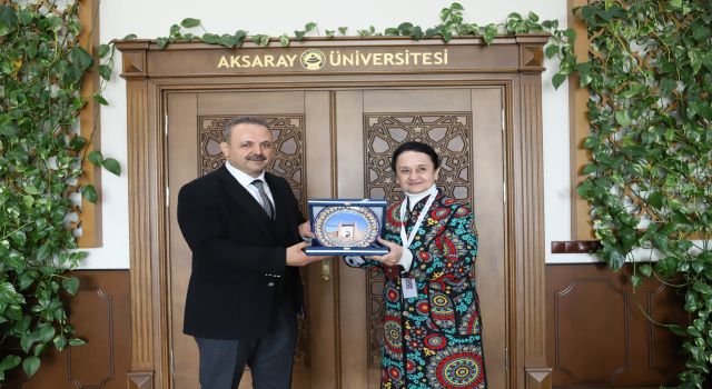 Türkiye-Özbekistan Arasındaki Sanat Köprüsü ASÜ’de Güçleniyor