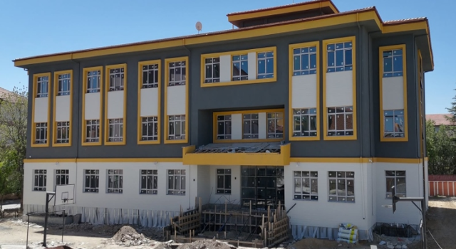 16 Derslikli İmam Hatip Lisesi Tamamlandı