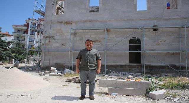Başkan Dinçer, Tarihi Kültür Konağı'ndaki Çalışmaları Yerinde İnceledi