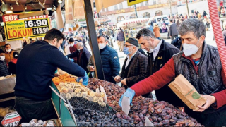 Çarşı Pazarda Ramazan Bereketi