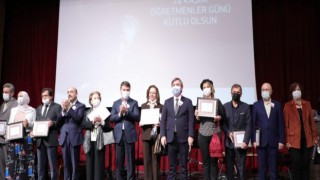 Vali Aydoğdu’dan Milli Eğitime Müdürlüğüne Öğretmenler Gününde Jest