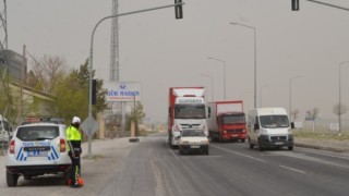 Kum Fırtınası Trafikte Aksamaya Neden Oldu