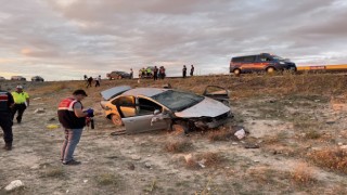 Şarampole Devrilen Otomobildeki Anne Öldü, Aynı Aileden 6 Kişi Yaralandı