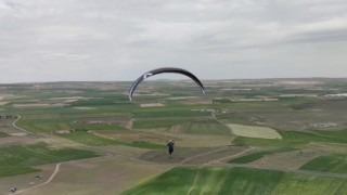 Yamaç Paraşütü Eğitimlerinin İkincisi Başarıyla Tamamlandı