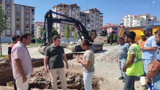 BAŞKAN DİNÇER BELEDİYE ÇALIŞMALARINI YERİNDE İNCELEDİ