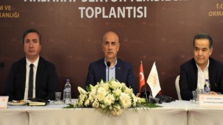 Bakan Kirişci, Aksaray'da Sektör Temsilcileriyle Buluştu