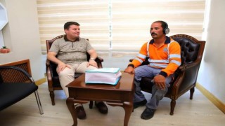 Fenomen Temizlik Görevlisine Dinçer’den Jest