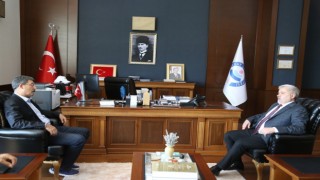 Milletvekili Erel, Rektör Şahin’i Ziyaret Etti