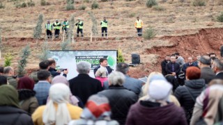 Fidanlar Öğretmenler Adına Toprakla Buluştu