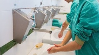 Cerrahi El Yıkama Solüsyonu ve Dezenfektan Alımı Yapılacak