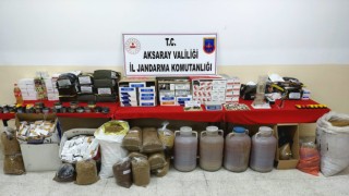 Jandarmadan 11 Adrese Kaçakçılık ve Uyuşturucu Operasyonu