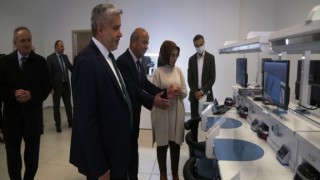 DİŞ HEKİMLİĞİ FAKÜLTESİ’NDE FİZİKİ ALTYAPI BÜYÜK ORANDA HAZIR