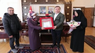 Şehit Ailesine Şehadet Belgesi Verildi