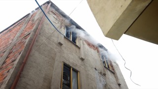 Tesisat Malzemesi Deposunda Çıkan Yangın Hasara Neden Oldu