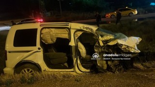 Devrilen Kamyonetin Sürücüsü Öldü