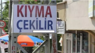 Makinesini Alan Sokağa Koştu