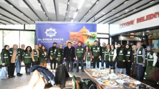 Başkan Dinçer Yeşilay Gönüllüleri İle Kahvaltıda Biraraya Geldi