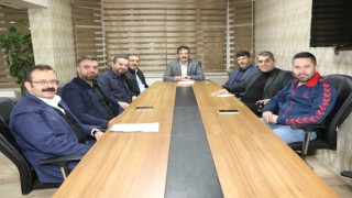 Ak Parti, Belde ve İlçe Adayları İçin Toplandı