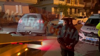 Drift atan sürücü aracını bırakıp kaçtı