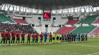 AMEDSPOR'DAN ALTIN DEĞERİNDE 1 PUAN İLE DÖNÜYORUZ