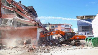 Belediyenin Dönüşüm Çalışmaları ile Bireysel Dönüşüm de Hızlandı