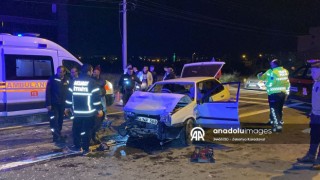 Trafik kazasında 3 kişi yaralandı