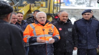 Vali Kumbuzoğlu;“Yollarımız Açık, Ekiplerimiz Sahada”