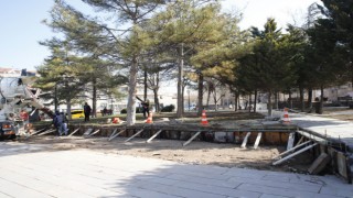 Ayakkabı Boyacıları İçin Kapalı Alan Yapılıyor